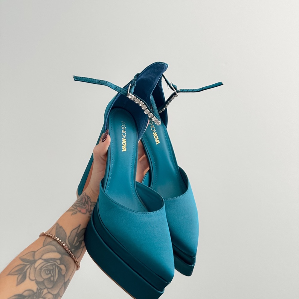 Fashion Nova Teal Platform Pointed-Toe Slingback Heels with Crystal Ankle Strap